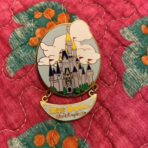 Disney Accessories - Disney Magic Kingdom Trading Pin